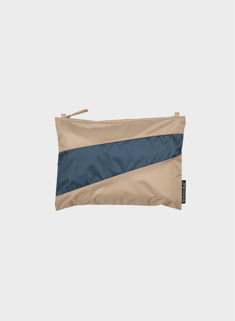 The New Pouch 詳細画像 Almond & Tornado 1