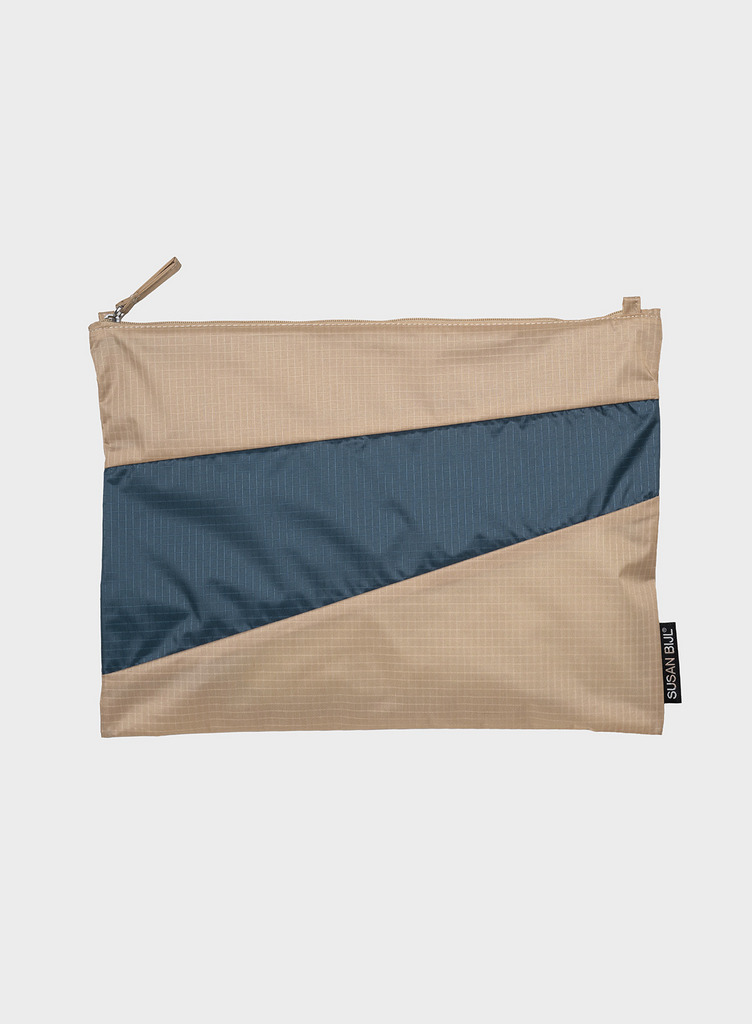 The New Pouch 詳細画像 Almond & Tornado 1