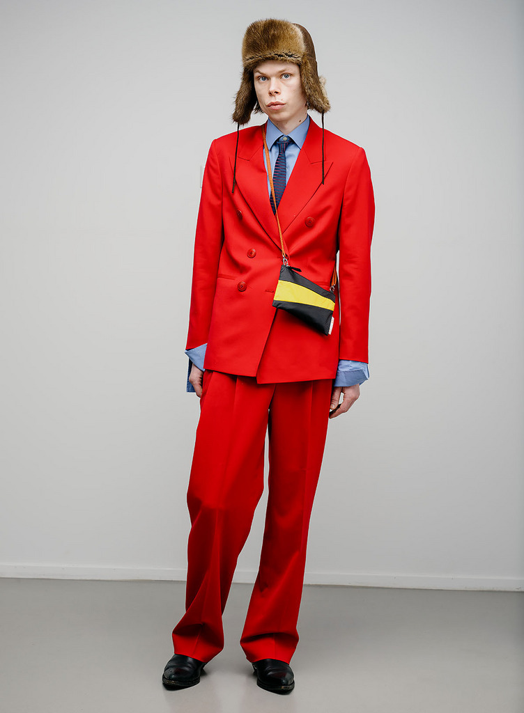 The New Pouch 詳細画像 Black & Sunflower 2