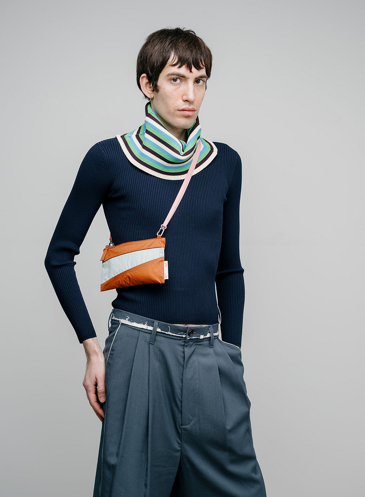 The New Pouch 詳細画像 Cinnamon & Surf Spray 2