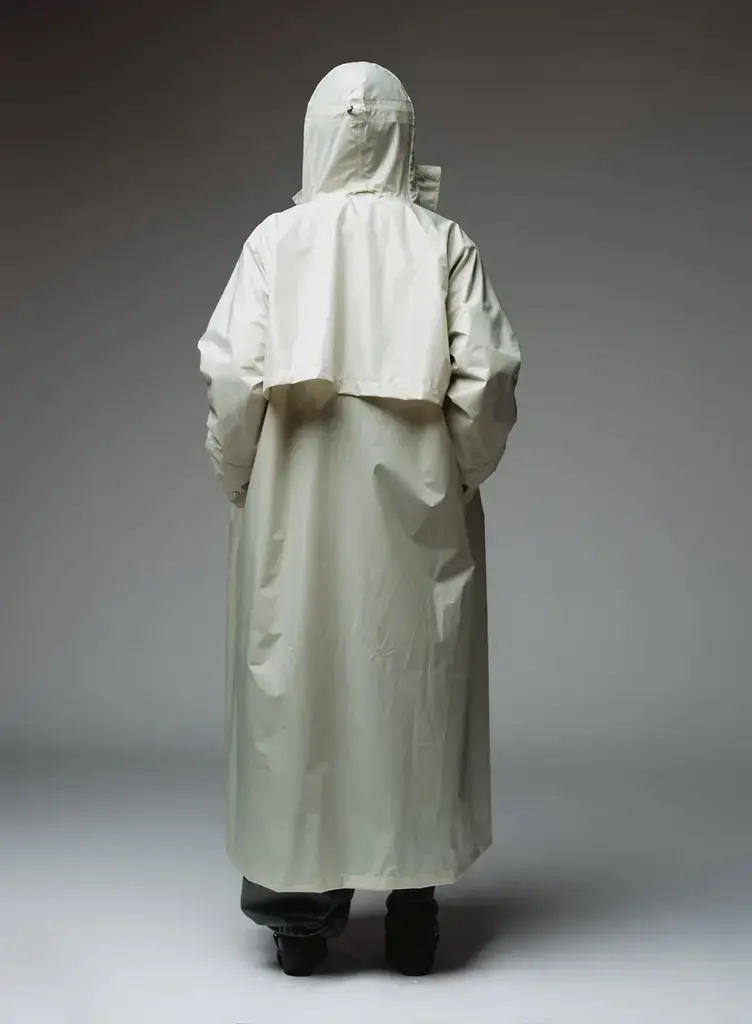 The New Raincoat 詳細画像 Cloud 5