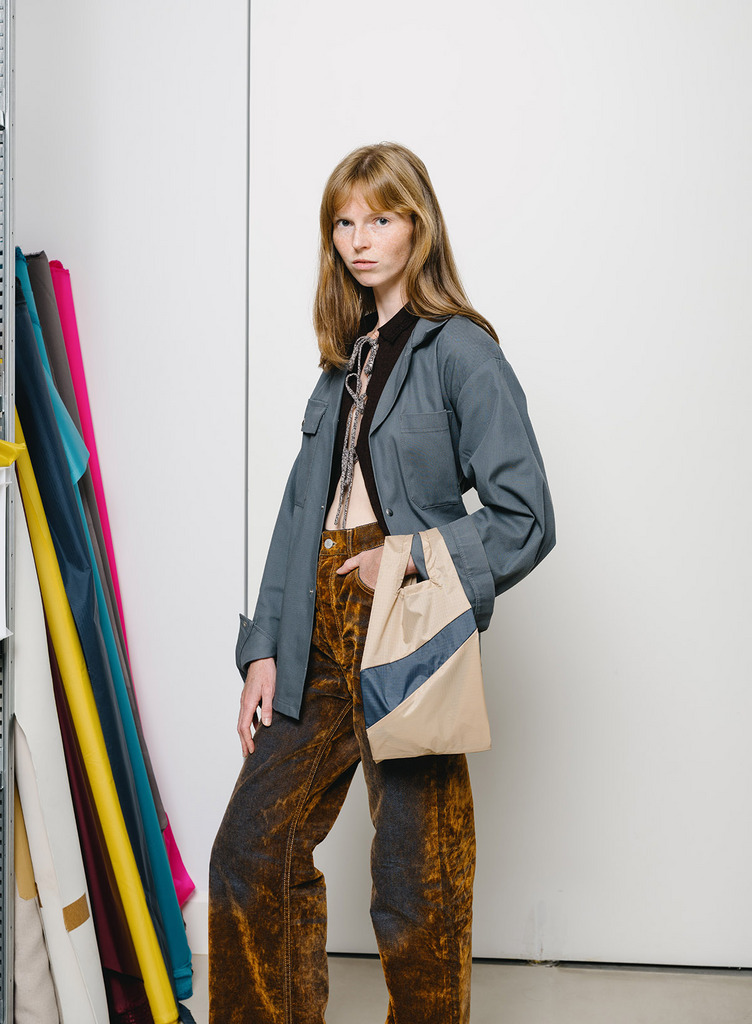 The New Shopping Bag 詳細画像 Almond & Tornado 2