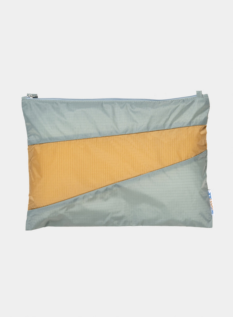 The New Pouch 詳細画像 Grey & Camel 1