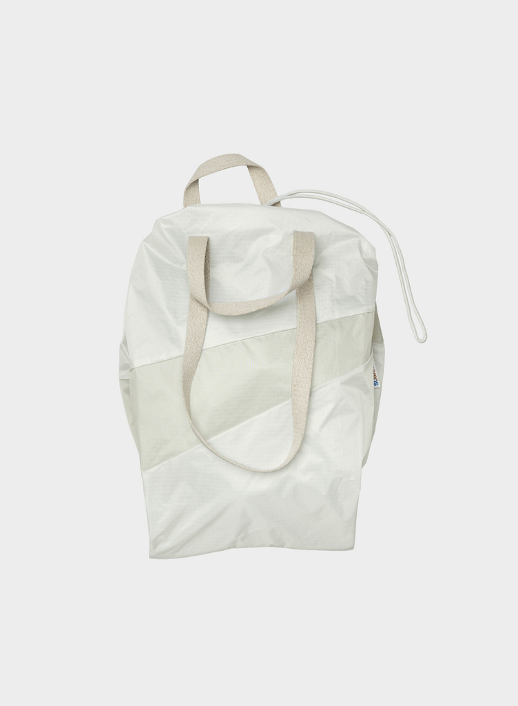 The New Trash Bag 詳細画像 Cloud 3