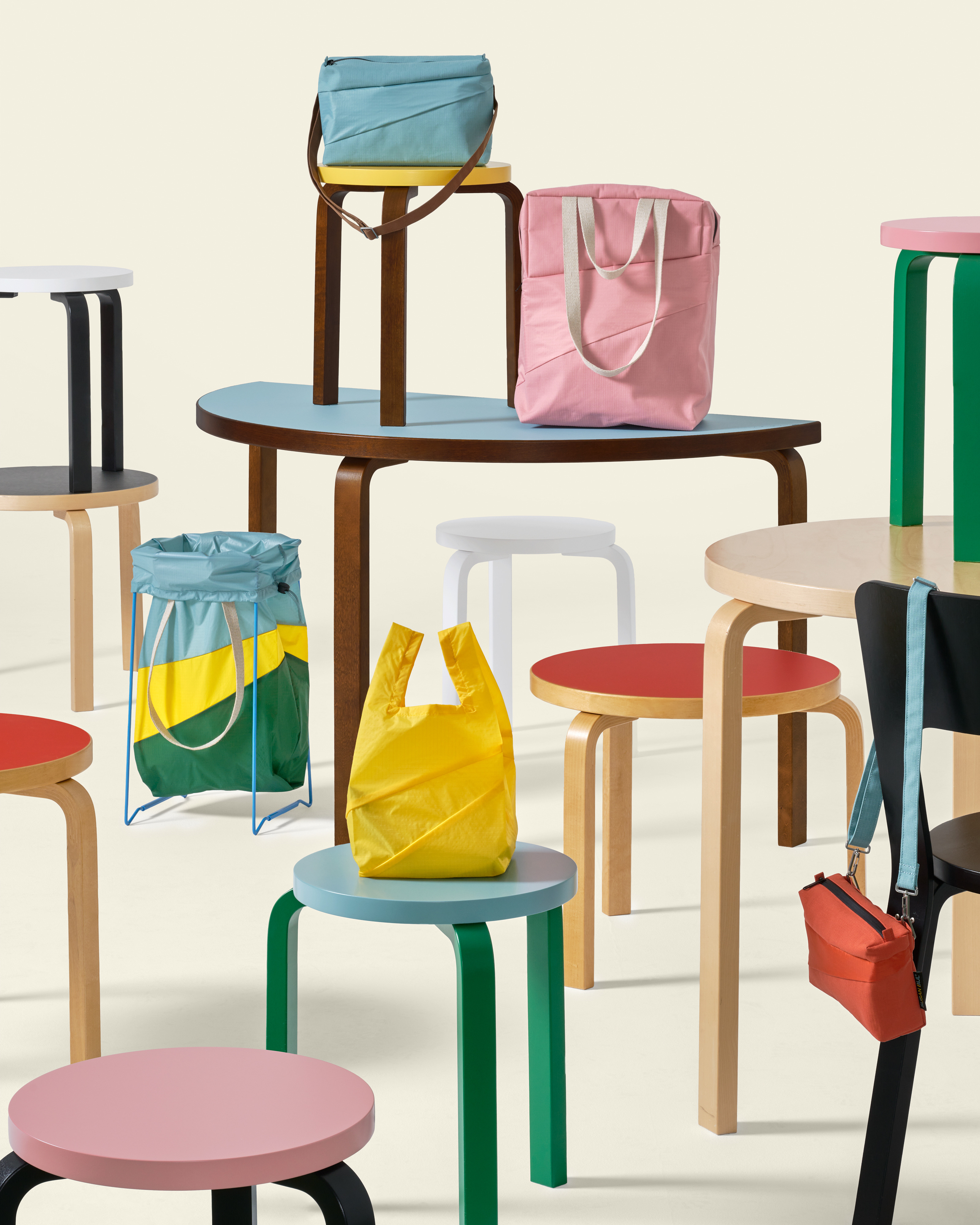 Form 25 日本上陸